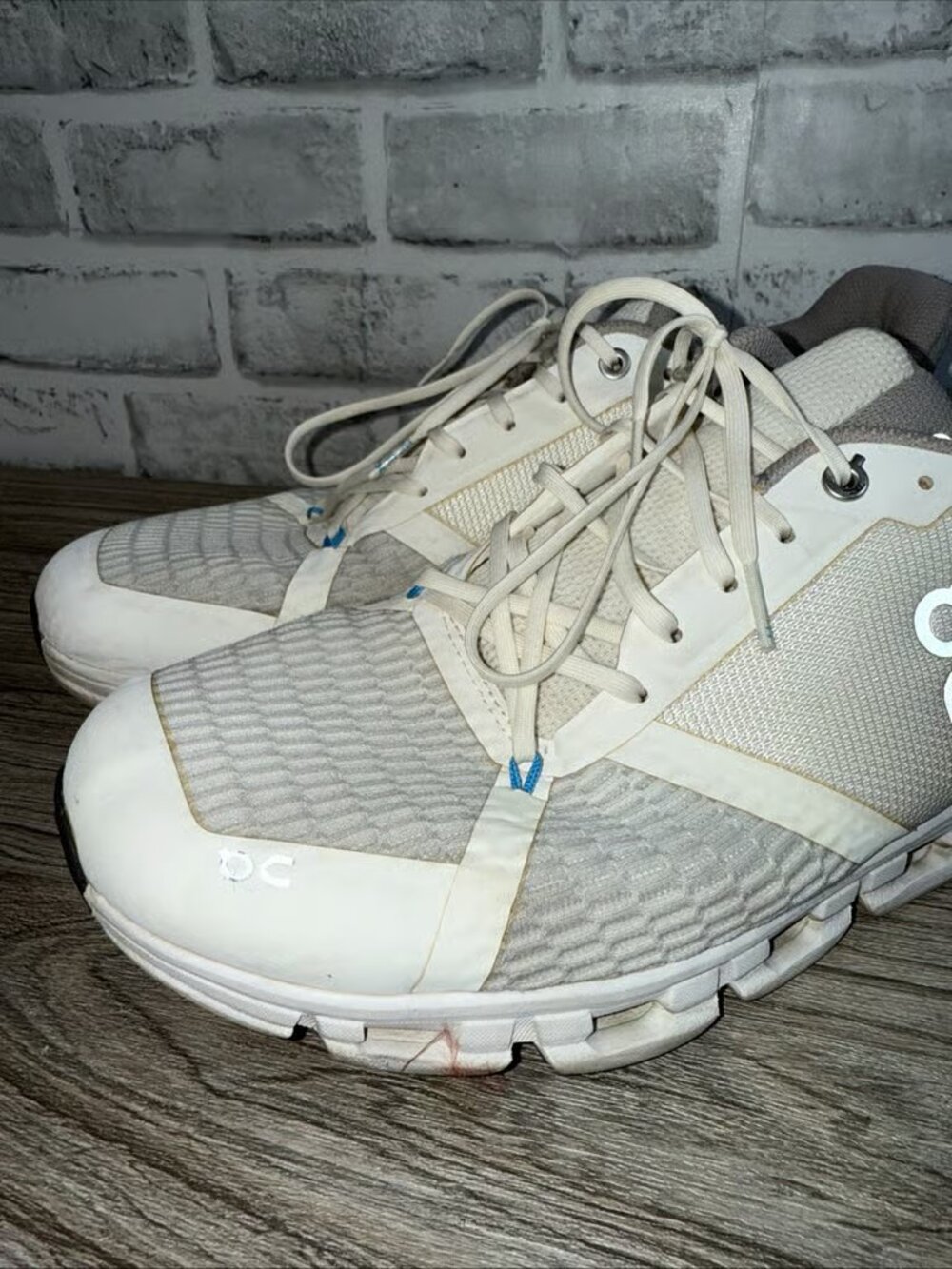 ON Cloudflyer 4 Walking Running Shoes Mens 11, Glacier/Lapis